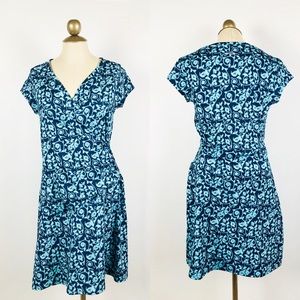 Athleta blue floral active swim dress shirt sleeve